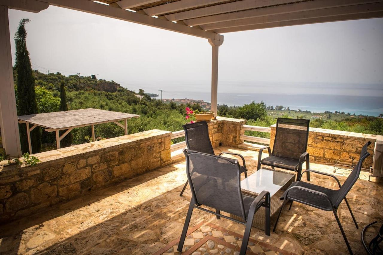 Magnificent, Authentic Private Villa And The Guest House Kardhamili Bagian luar foto