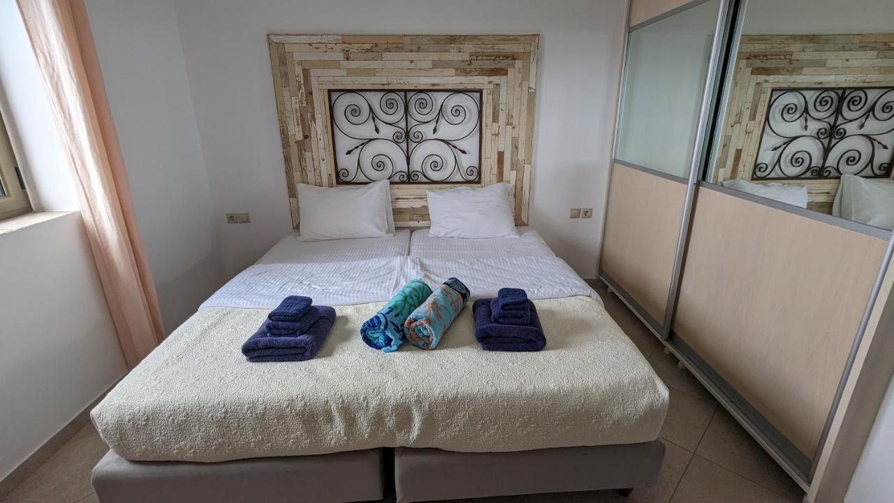 Magnificent, Authentic Private Villa And The Guest House Kardhamili Bagian luar foto
