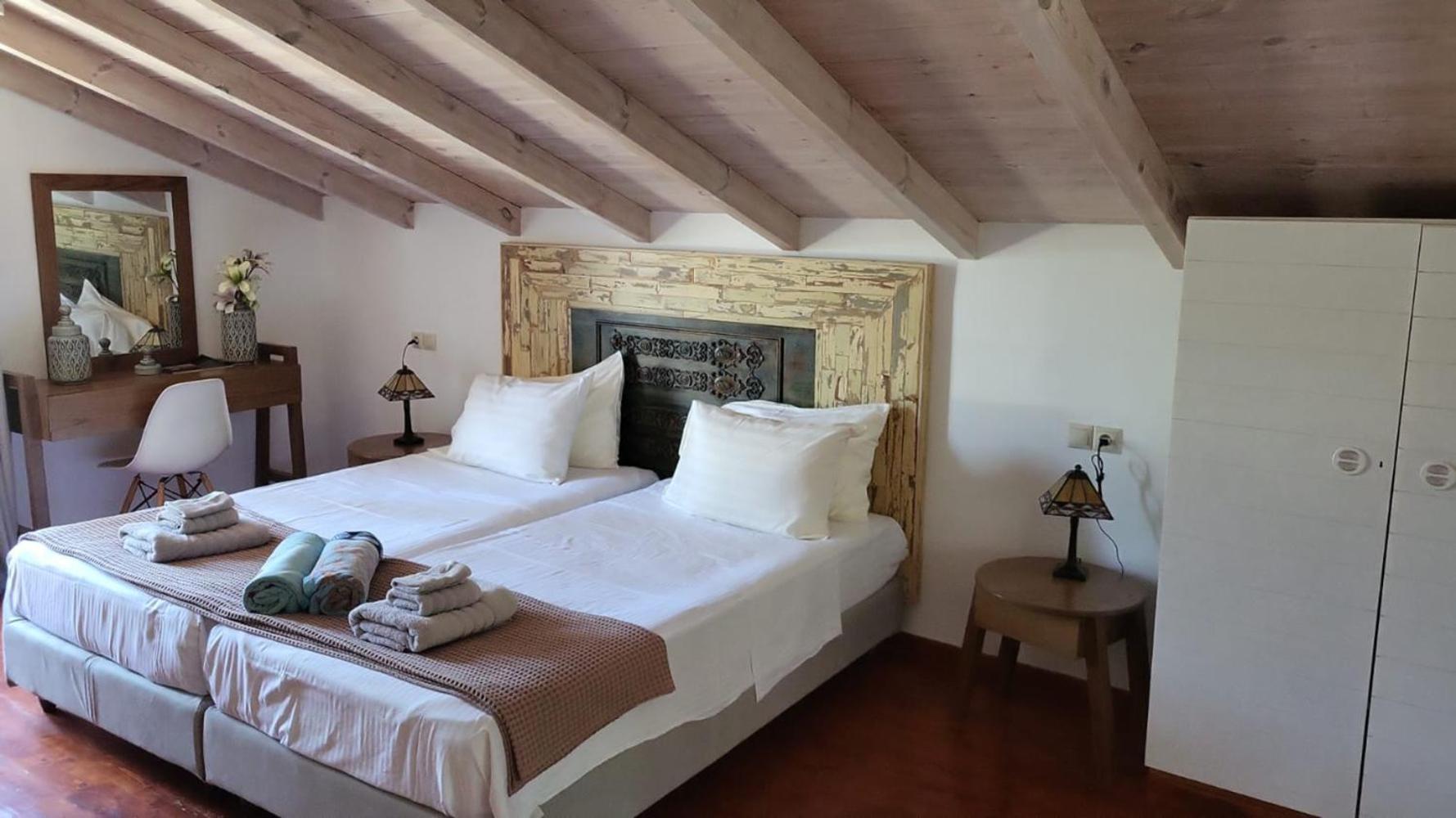 Magnificent, Authentic Private Villa And The Guest House Kardhamili Bagian luar foto